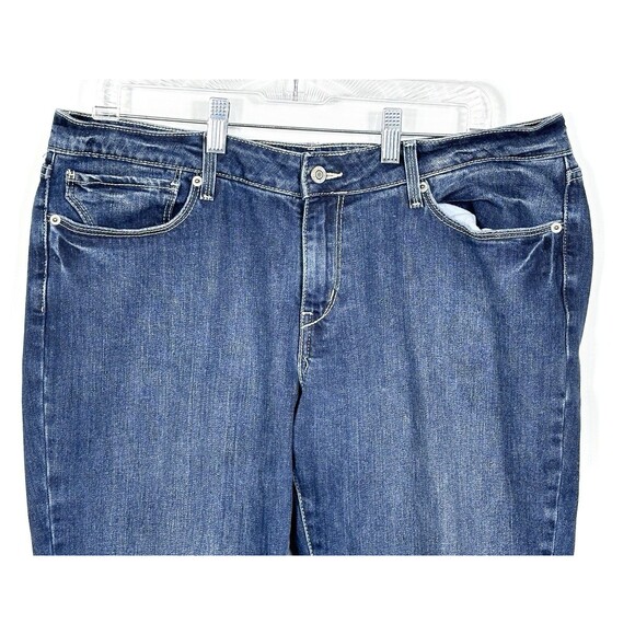 Levi's 34x32 San Francisco Demi Curve Classic Bootcut Women Size 8 S/C  8/29 - Picture 4 of 11